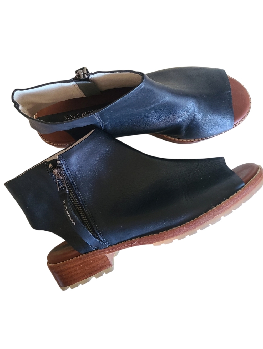 matt bernson leather zip ankle booties peep toe black size 8